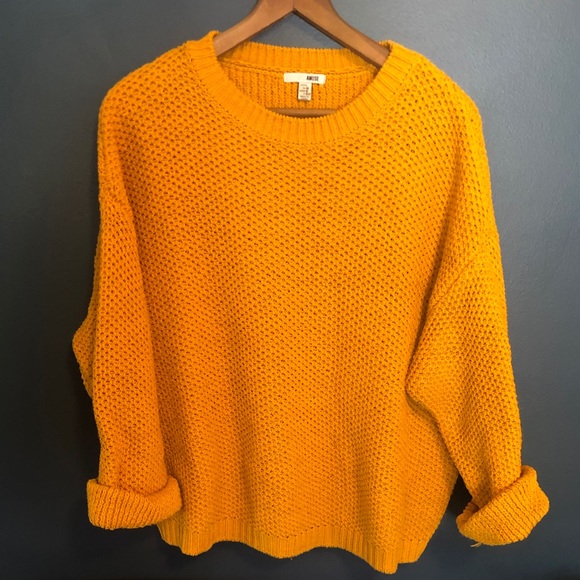 Amuse Society Sweaters - Amuse Society slouchy mustard sweater | size L